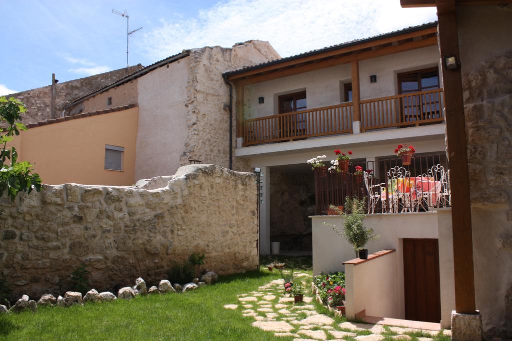 Penzion Casa De Laura Aldeasona Exteriér fotografie